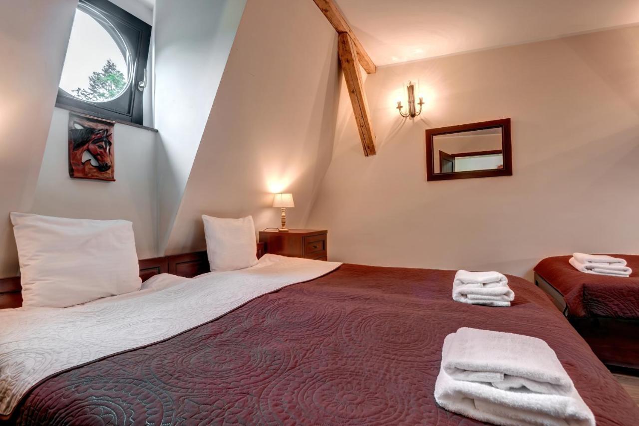 Hotel Charlotta 3*