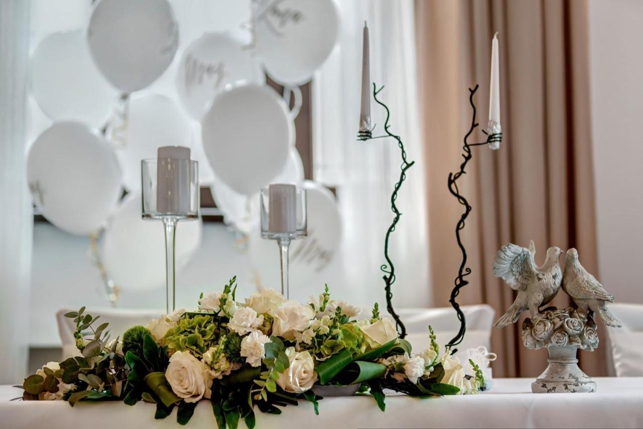 Hotel Charlotta 3*